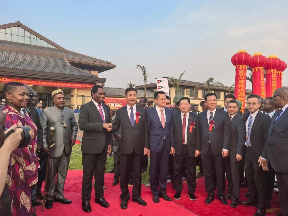 隨同出訪！——深度探訪當(dāng)?shù)仄髽I(yè)，探索非洲國家經(jīng)濟(jì)前景