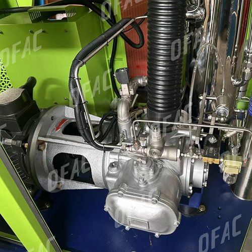 1764728485578511.jpg 螺桿式空壓機定制