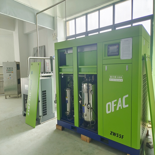 1765175674161879.jpg 無油水潤滑空壓機(jī)